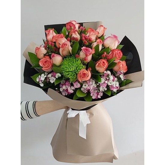21 İthal Gül Buketi