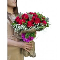 25 Kırmızı Gül Buketi