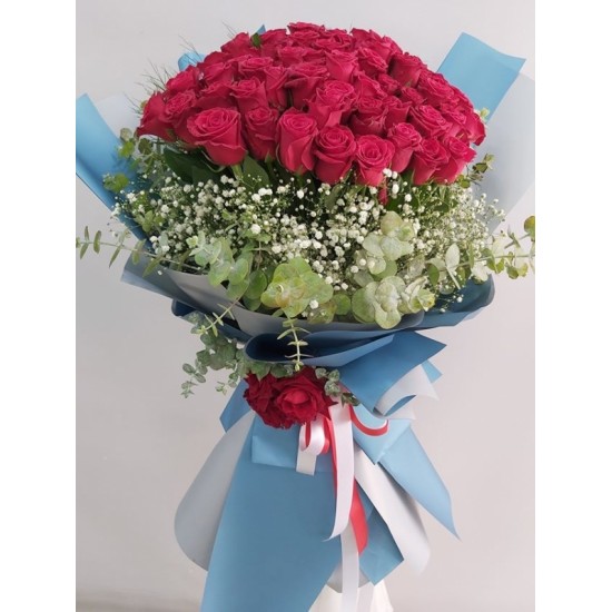 70 Kırmızı Gül Buketi