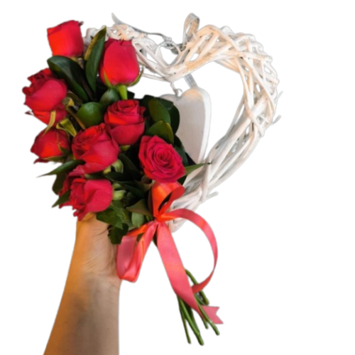 Kalp Şeklinde Gül Buketleri