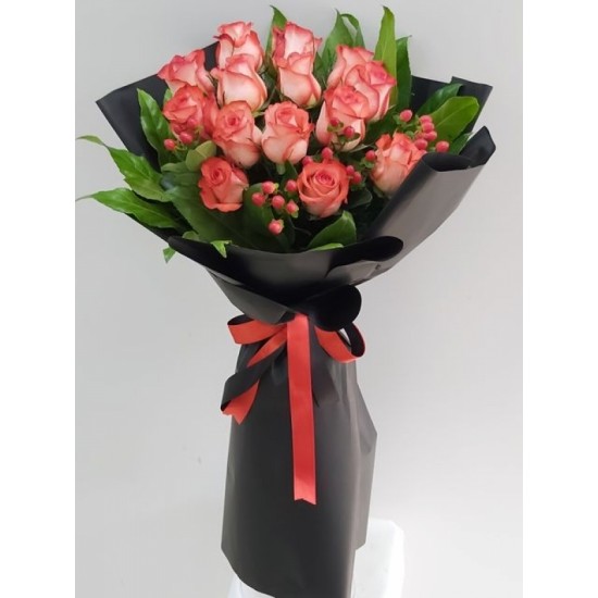İthal Şık Gül Buketi