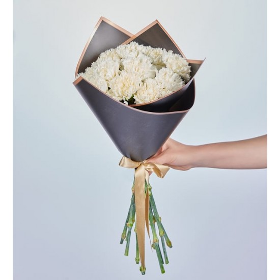 Beyaz Karanfil Çiçek Buketi