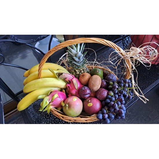 Ortaya Karışık Meyve Sepeti