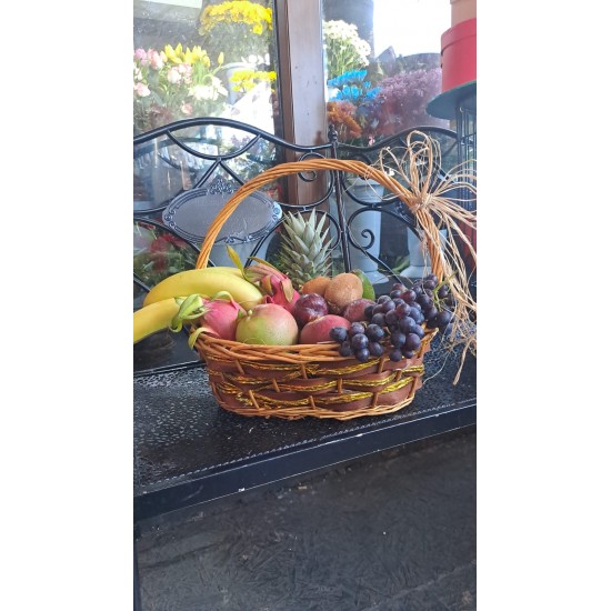 Ortaya Karışık Meyve Sepeti